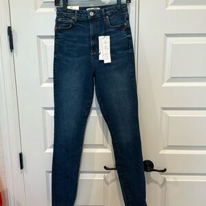 NEW Zara’s The 80’s High Waisted Skinny Denim Jeans in Carrol Blue Size 4 NWT